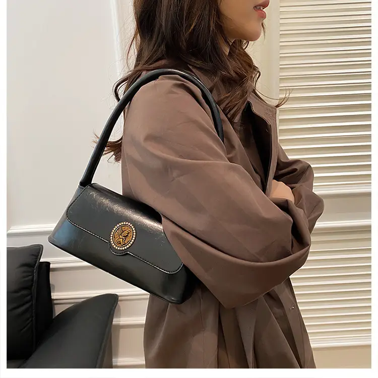 French Retro Brown Shoulder Bag for Women — feature 11