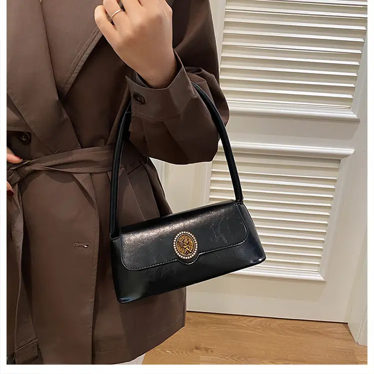 French Retro Brown Shoulder Bag for Women — feature 12