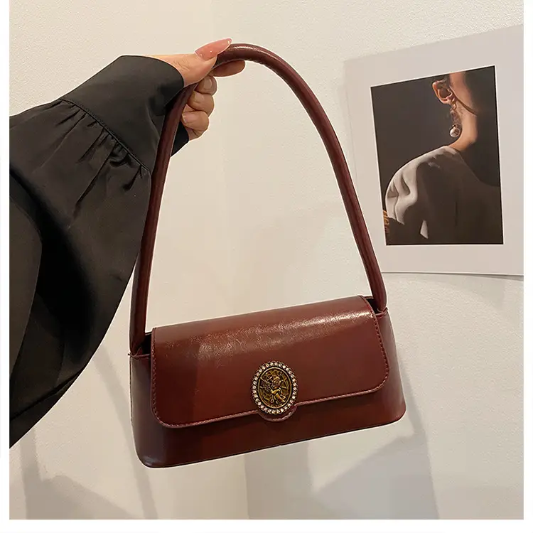 French Retro Brown Shoulder Bag for Women - Image 4