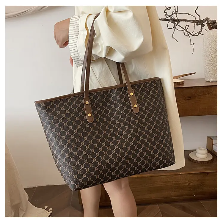 Women Vintage Printed Shoulder Bag Brown 2024 — feature 22