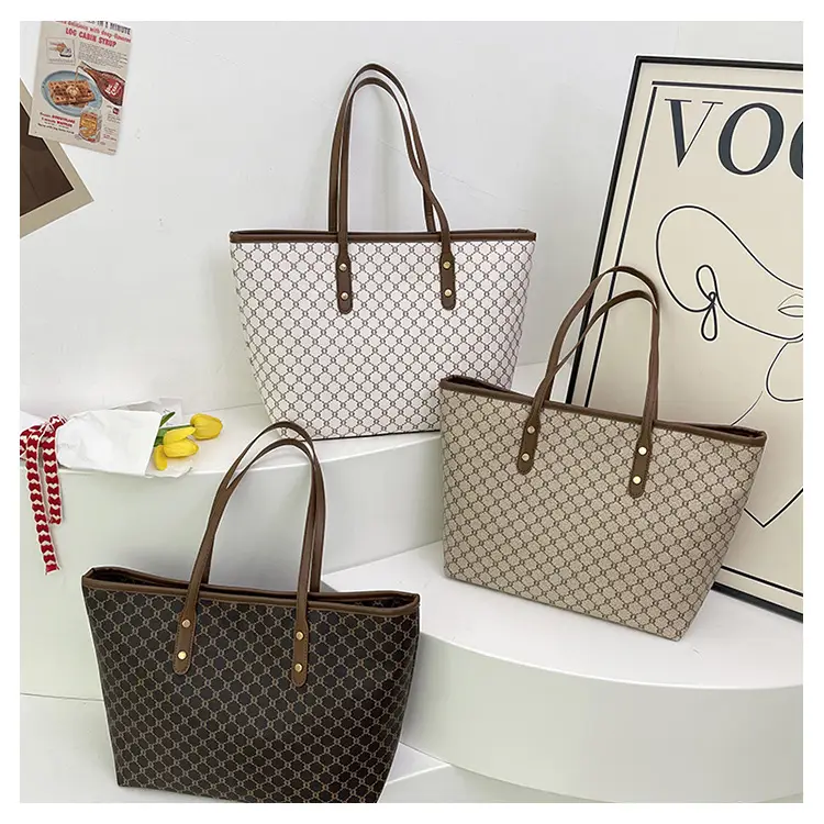 Women Vintage Printed Shoulder Bag Brown 2024 — feature 23