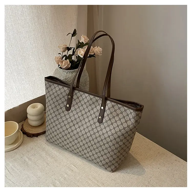 Women Vintage Printed Shoulder Bag Brown 2024 — feature 26