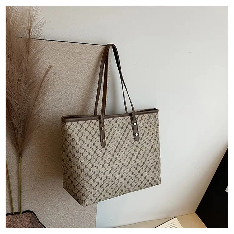 Women Vintage Printed Shoulder Bag Brown 2024 — feature 28