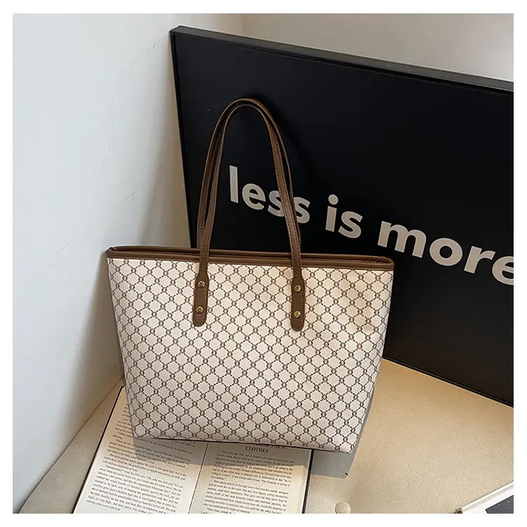 Women Vintage Printed Shoulder Bag Brown 2024 — feature 33