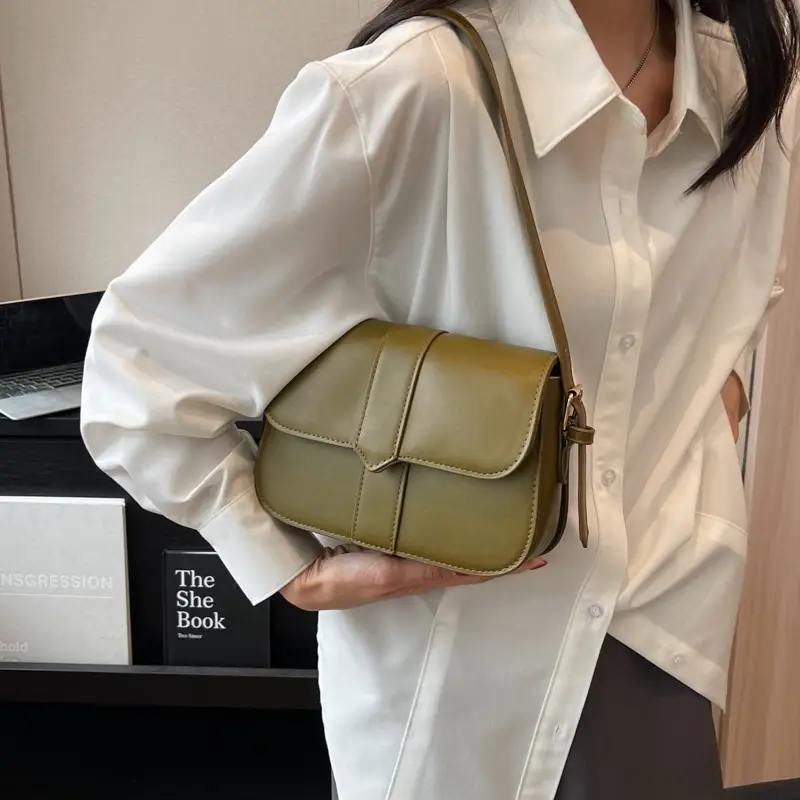 Vintage Saddle Crossbody Bag for Women 2024 - Image 7