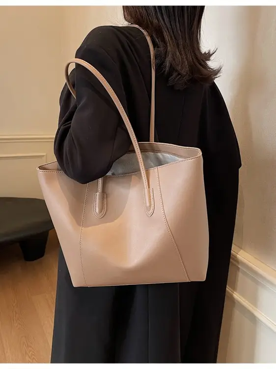 Large Capacity Tan Leather Tote Bag for Women