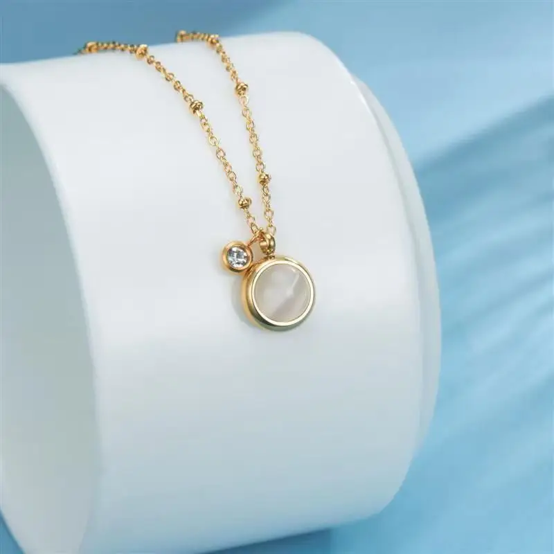 Women's Pearl Pendant Necklace Light Luxury Fu Character Design - Image 7