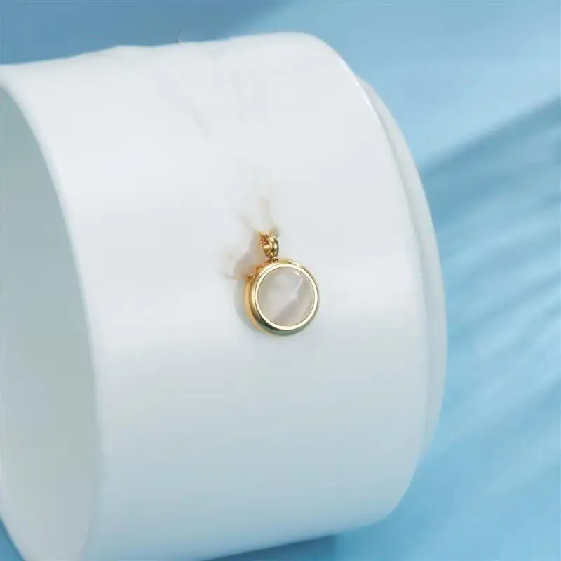 Women's Pearl Pendant Necklace Light Luxury Fu Character Design - Image 3