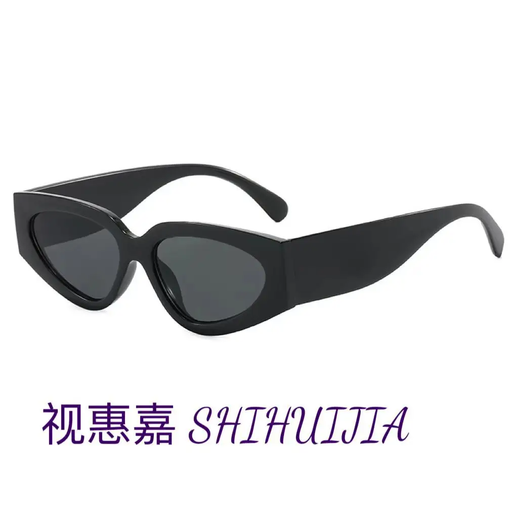 Square Sunglasses for Men, Flame Print, Dark Tinted, Korean Style - Image 8