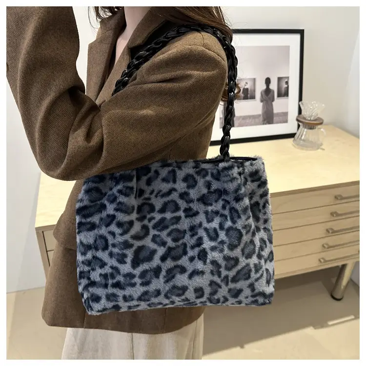 Plush Leopard Print Shoulder Bag for Women — feature 19