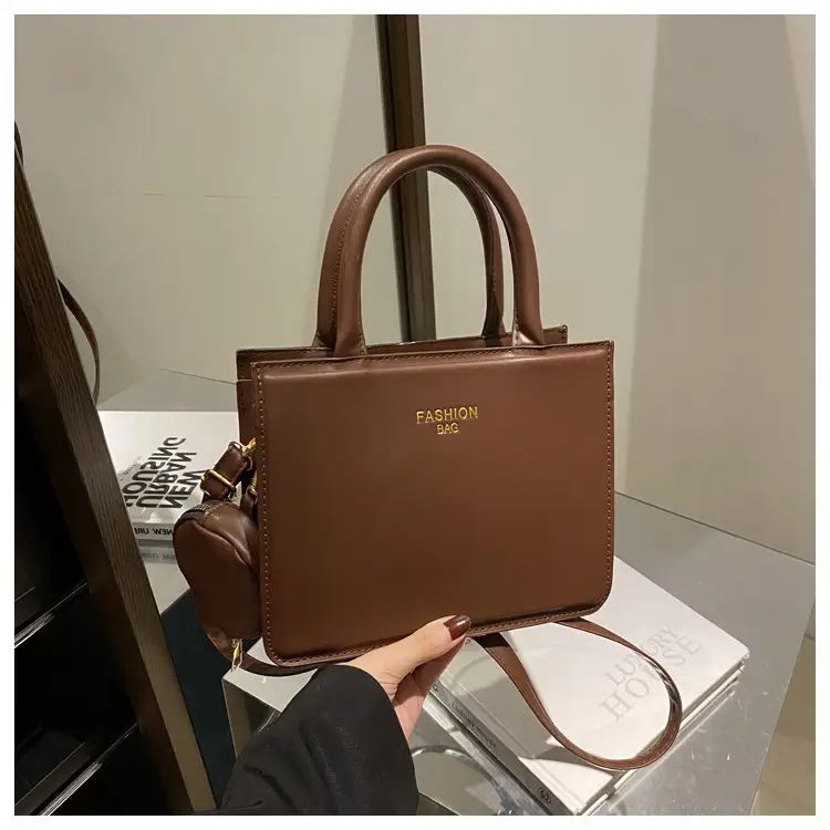 White Square Shoulder Bag for Women 2024 Winter — feature 24
