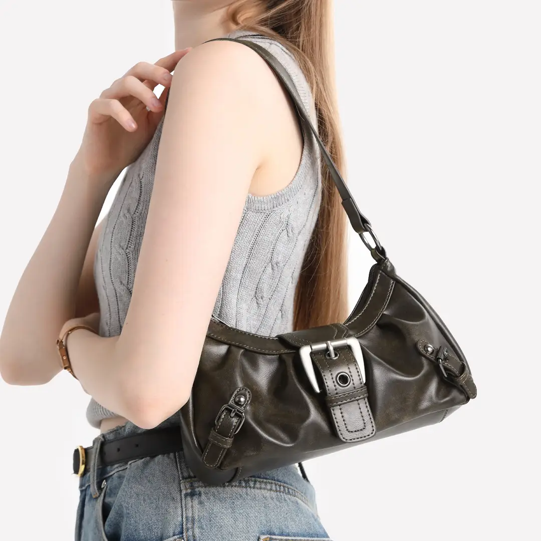 Black PU Leather Women's Shoulder Bag Y2K Style — feature 2
