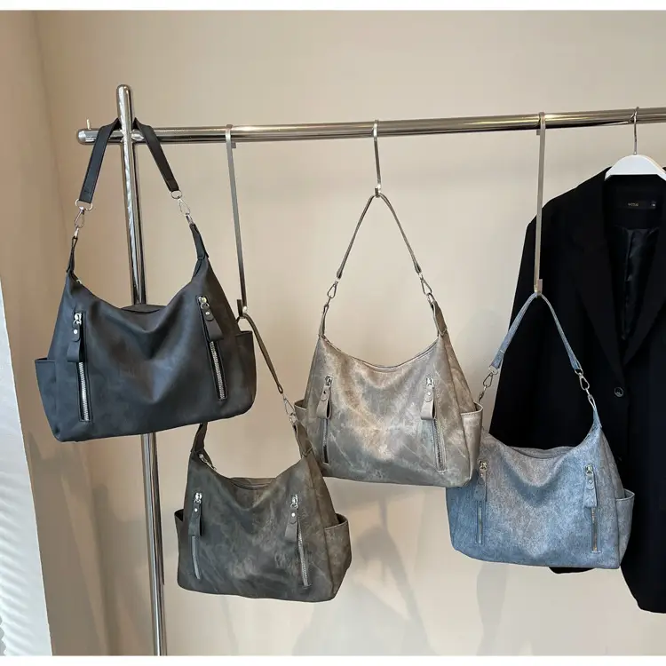 Women's Large Capacity Black Tote Bag with Shoulder Strap