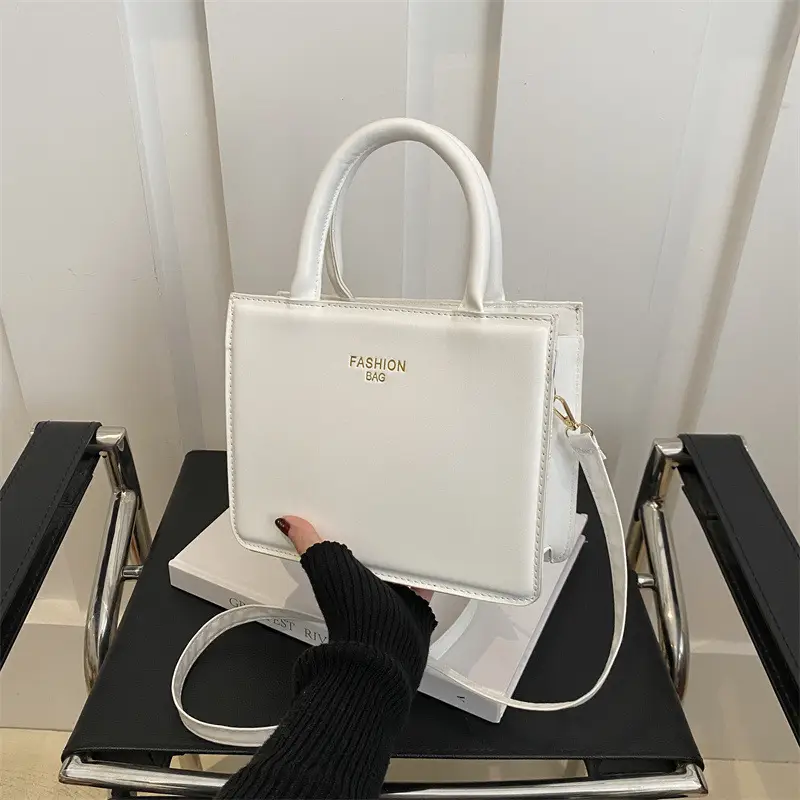 White Square Shoulder Bag with Gold Embroidery 2024 - Image 9