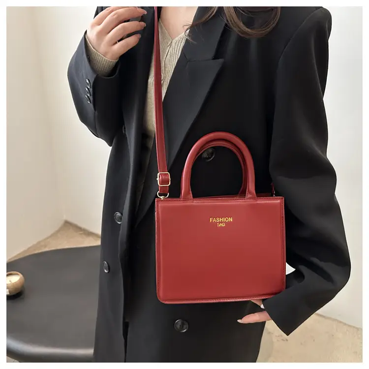 White Square Shoulder Bag with Gold Embroidery 2024 — feature 16