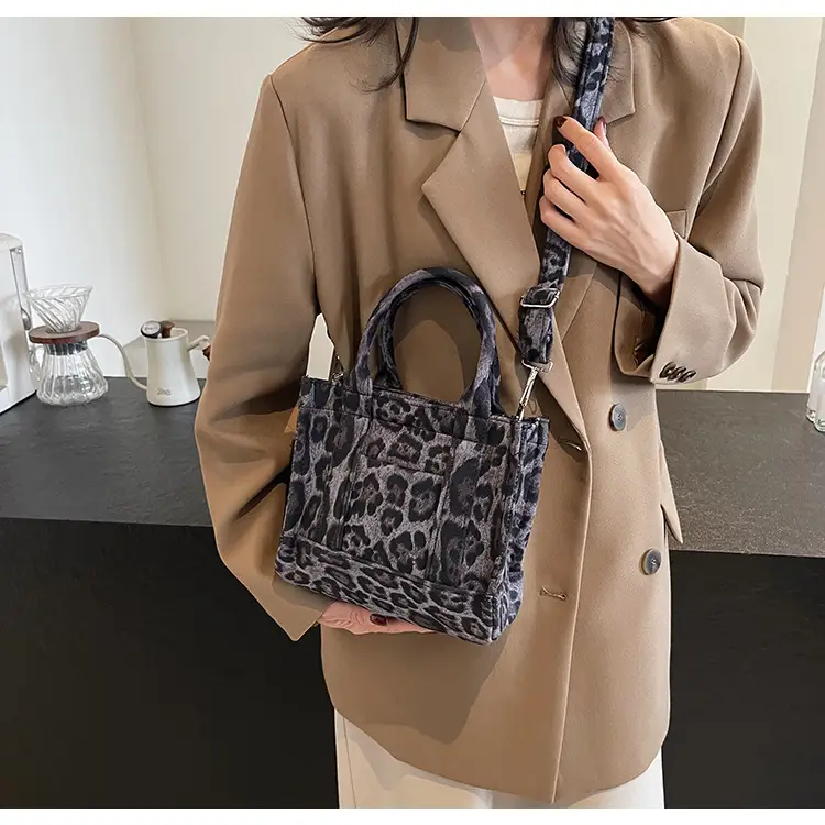 Vintage Leopard Tote Bag Women 2024 Commuter Crossbody Large Capacity