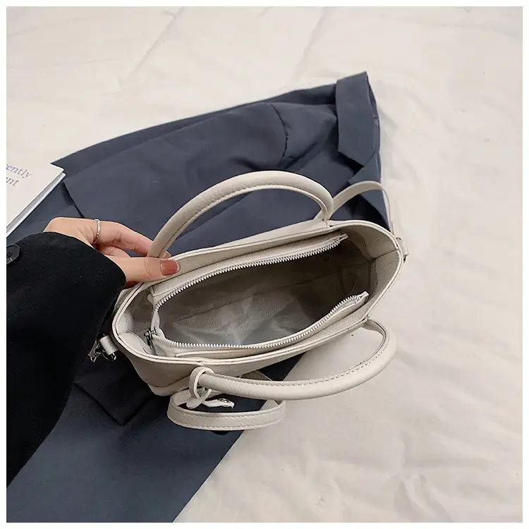 Black Cross-Border Retro Hand Bag for Women 2025 — feature 7