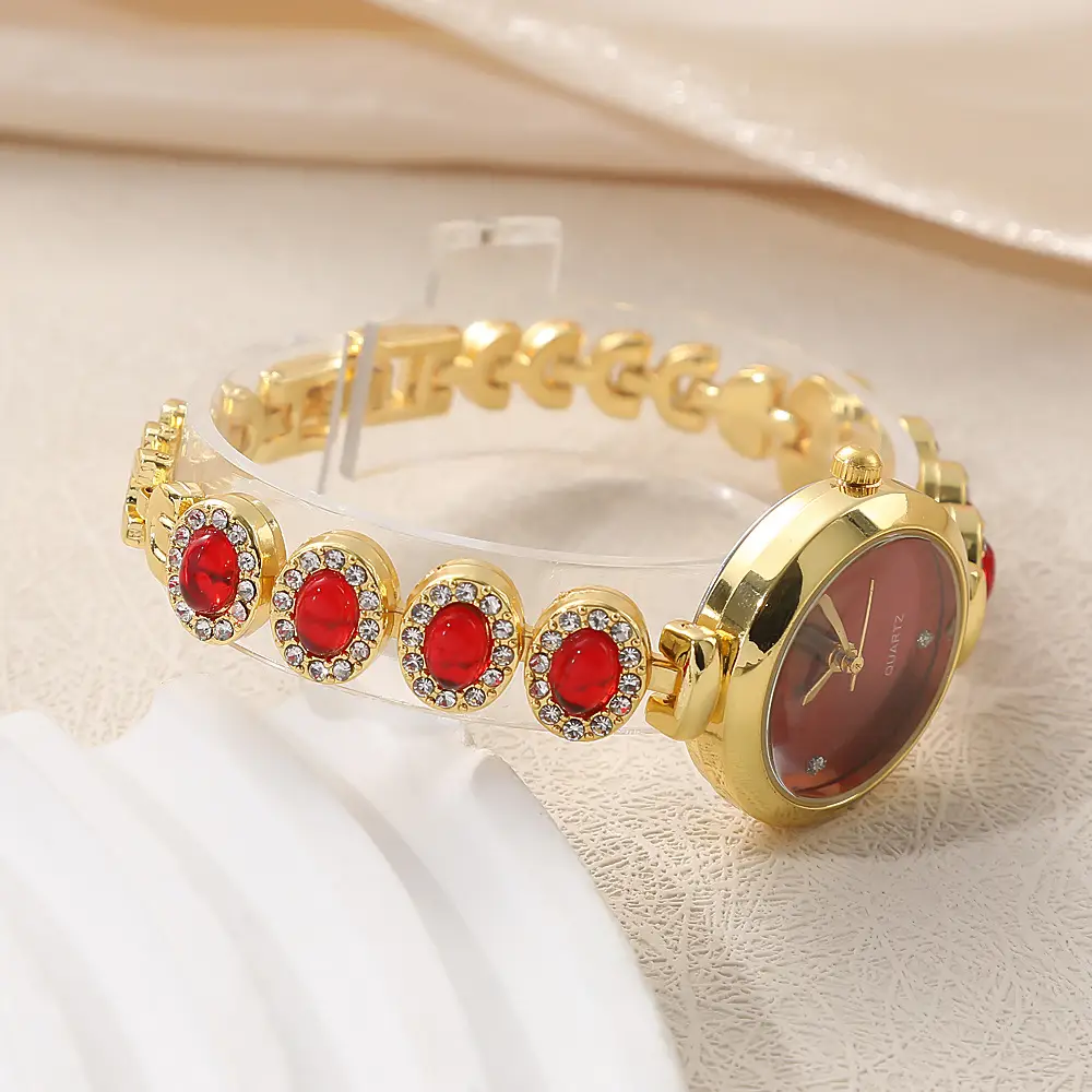 Popular Foreign Trade Item: Women's Watch with Diamonds, Light Luxury Jewelry Bracelet Watch, Fashionable Full Diamond Women's Student Bracelet Wristwatch — feature 3