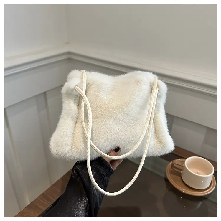 Black Plush Shoulder Bag for Women Autumn 2024 - Image 2