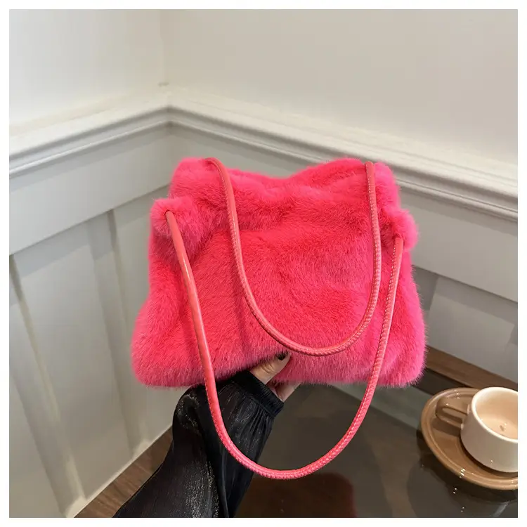 Black Plush Shoulder Bag for Women Autumn 2024 - Image 5