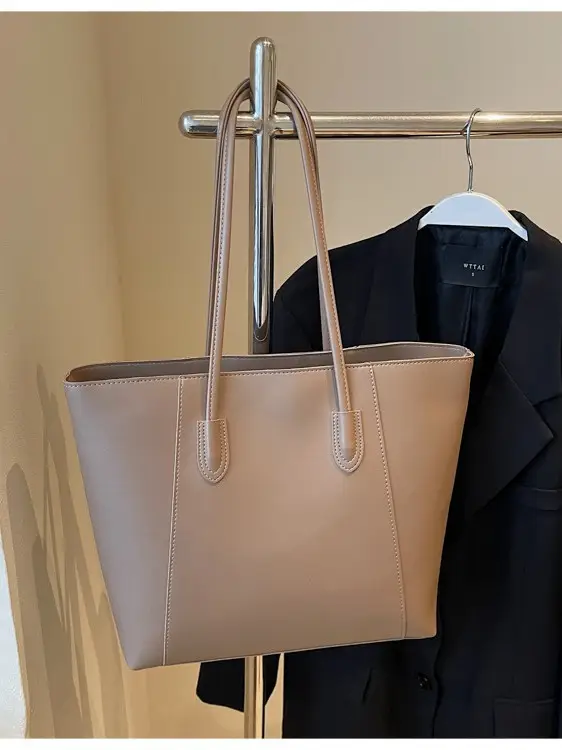 Women's Large Capacity Brown Leather Tote Bag
