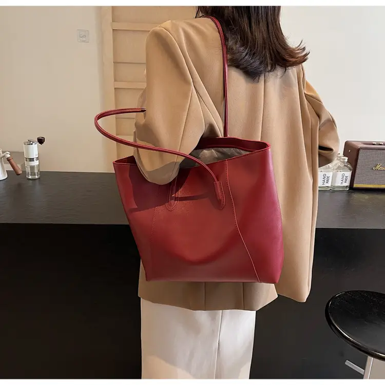 Minimalist Maillard Tote Bag for Women 2026 — feature 23