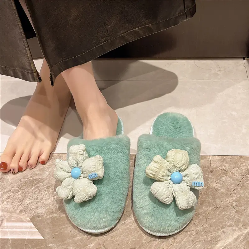 Foreign trade Baotou cute flower ladies plush slippers warm fluffy slippers sweet wind home cotton slippers wholesale