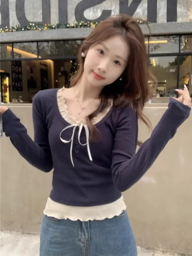 One-Piece Drop-Shipping Autumn Faux Two-Piece Chic Inner Layering Shirt for Women 2026 New Slim-Fit Long-Sleeve T-Shirt Top for Women
