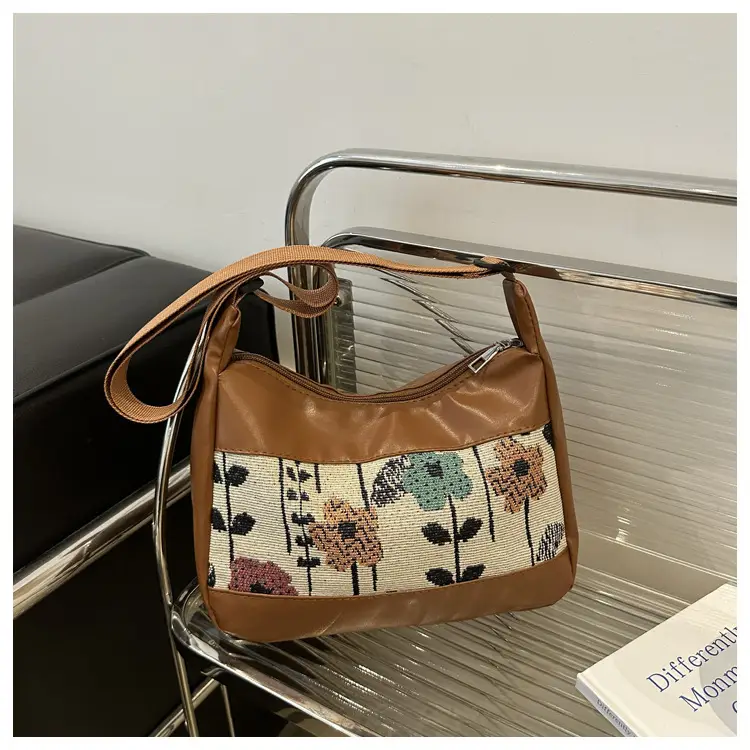 Women's Printed PU Shoulder Bag Large Capacity 2024 — feature 9