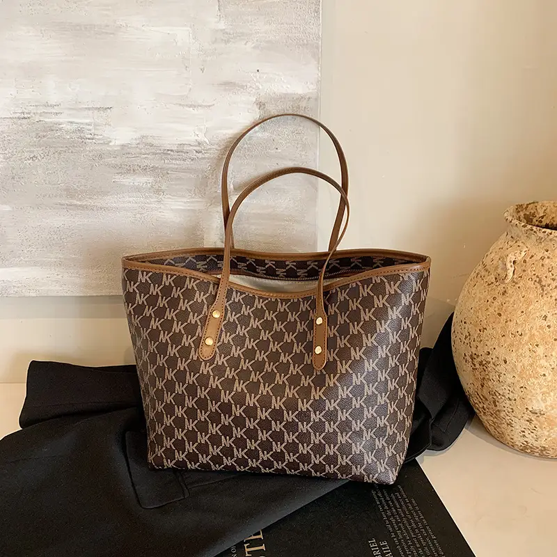 Women's 2025 Textured Shoulder Bag with Gold Plated Handles - Image 4