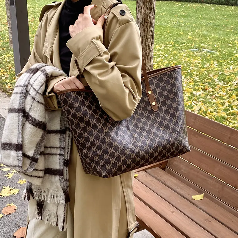 Women's 2025 Textured Shoulder Bag with Gold Plated Handles - Image 6