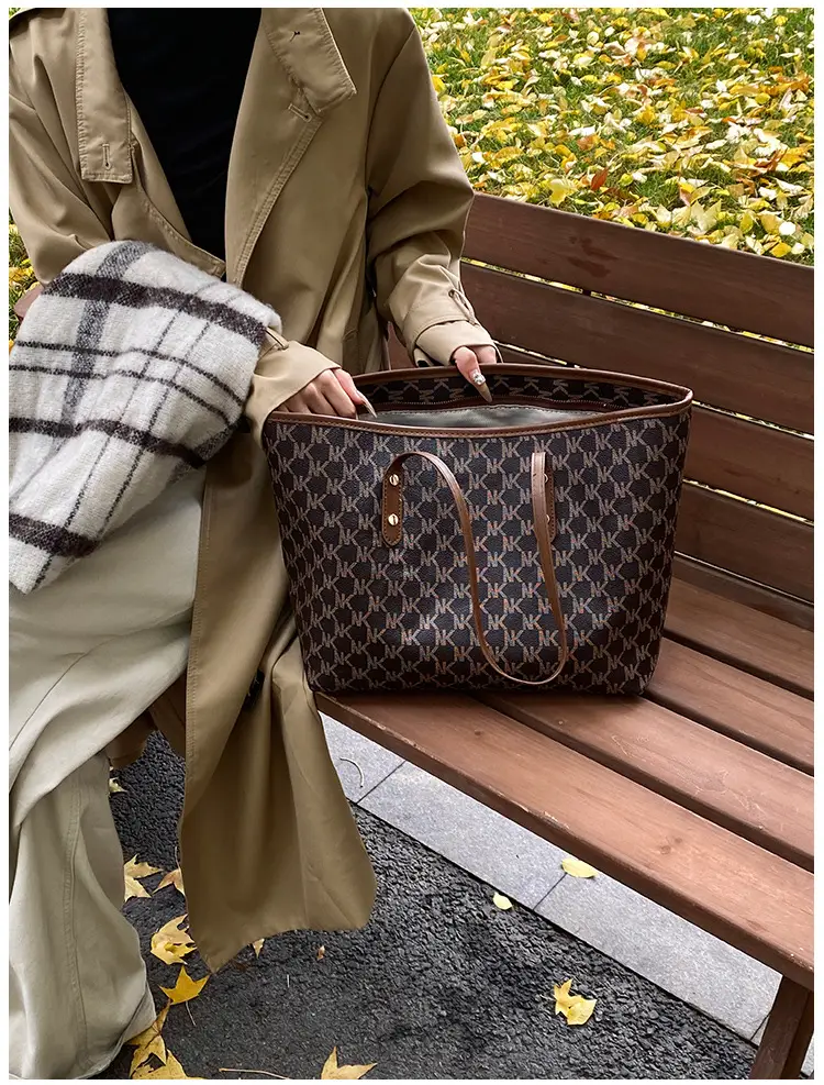 Women's 2025 Textured Shoulder Bag with Gold Plated Handles — feature 14
