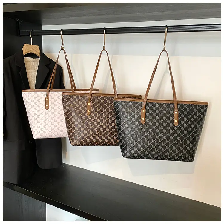 Women's 2025 Textured Shoulder Bag with Gold Plated Handles — feature 4