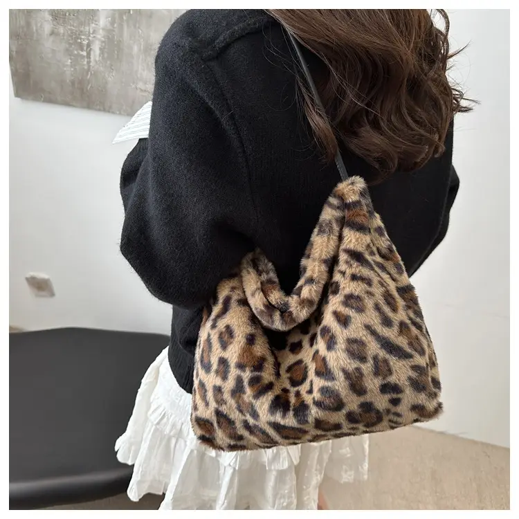 Leopard Print Fluffy Shoulder Commuter Tote Bag Large Capacity — feature 8