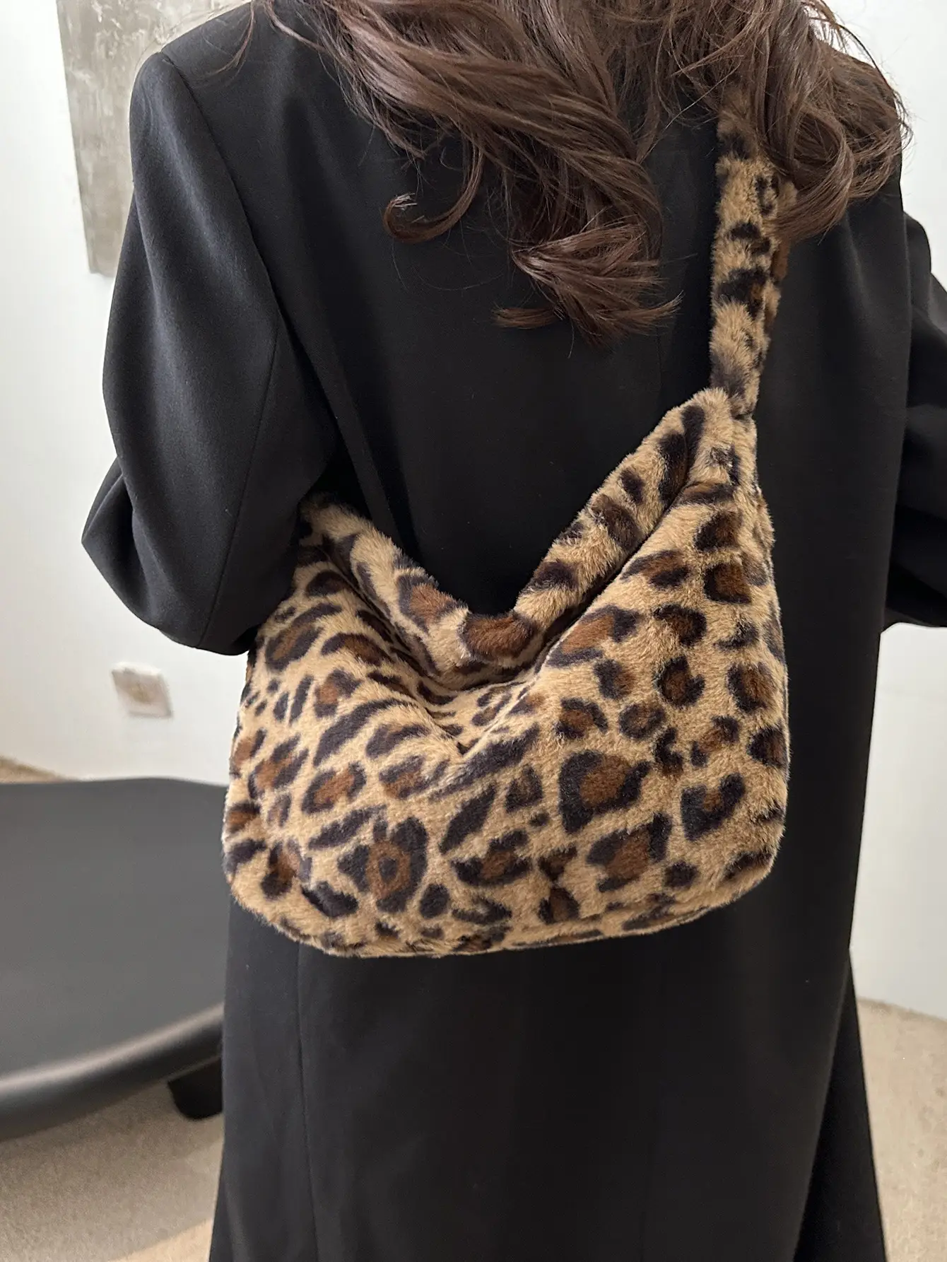 Leopard Print Crossbody Bag Women Large Capacity - Image 6