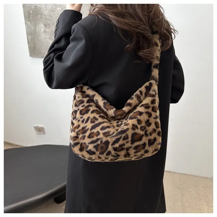 Leopard Print Crossbody Bag Women Large Capacity — feature 9