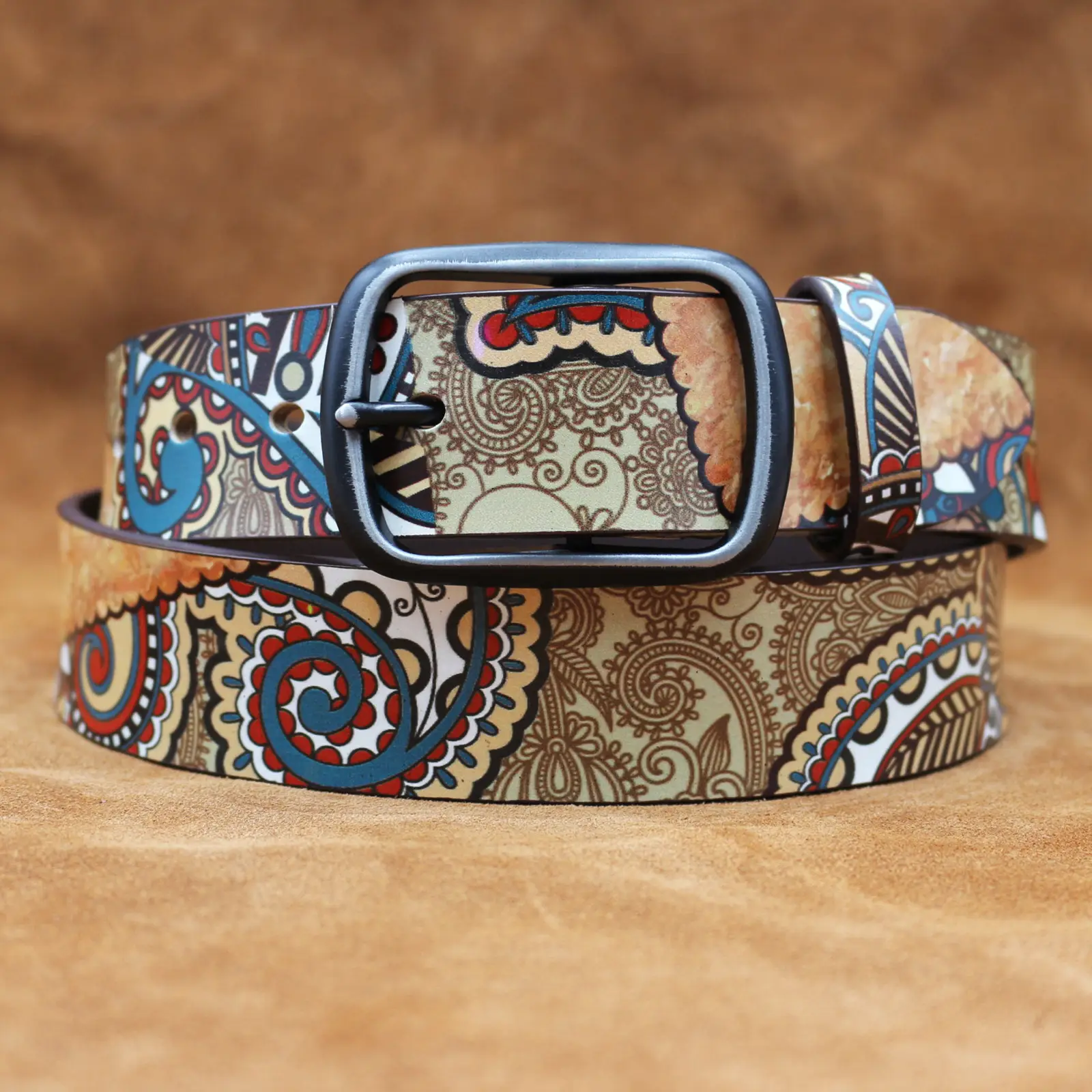 Retro Ethnic Cowhide Belt with Buckle - Image 5