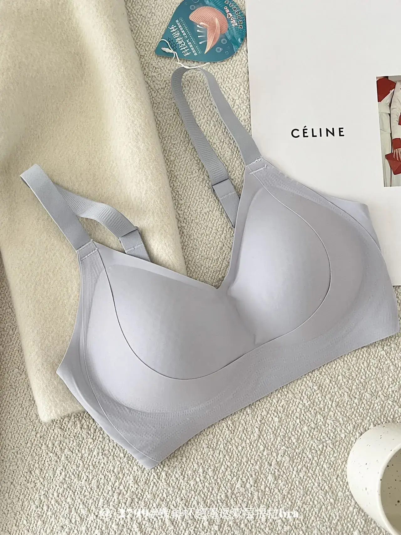 Traceless Litching Breathable Bra Large Chest — feature 21