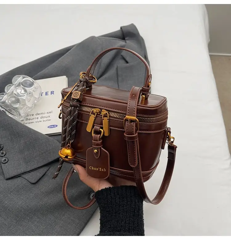2024 Vintage Brown Square Bag for Women - Image 2
