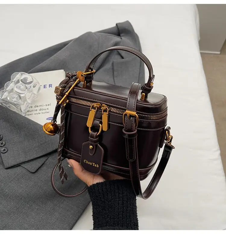 2024 Vintage Brown Square Bag for Women - Image 3