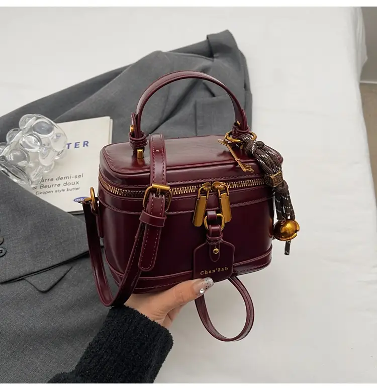 2024 Vintage Brown Square Bag for Women - Image 4