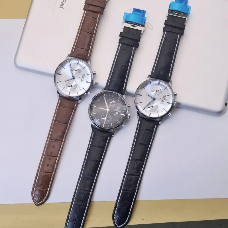 Men's Mechanical Quartz Watch with Black Leather Strap