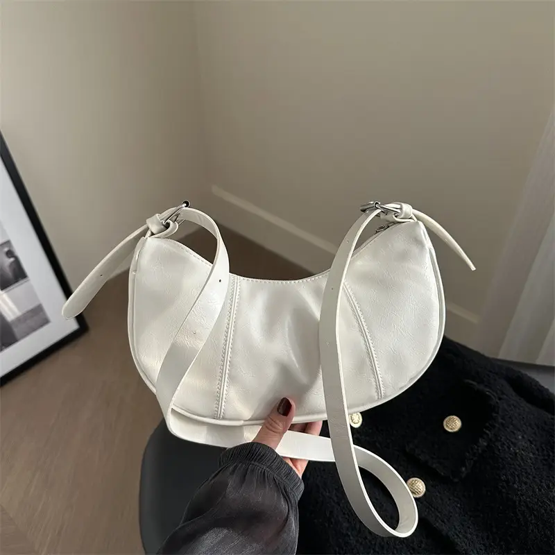 White Underarm Crescent Bag 2024 Autumn - Image 5