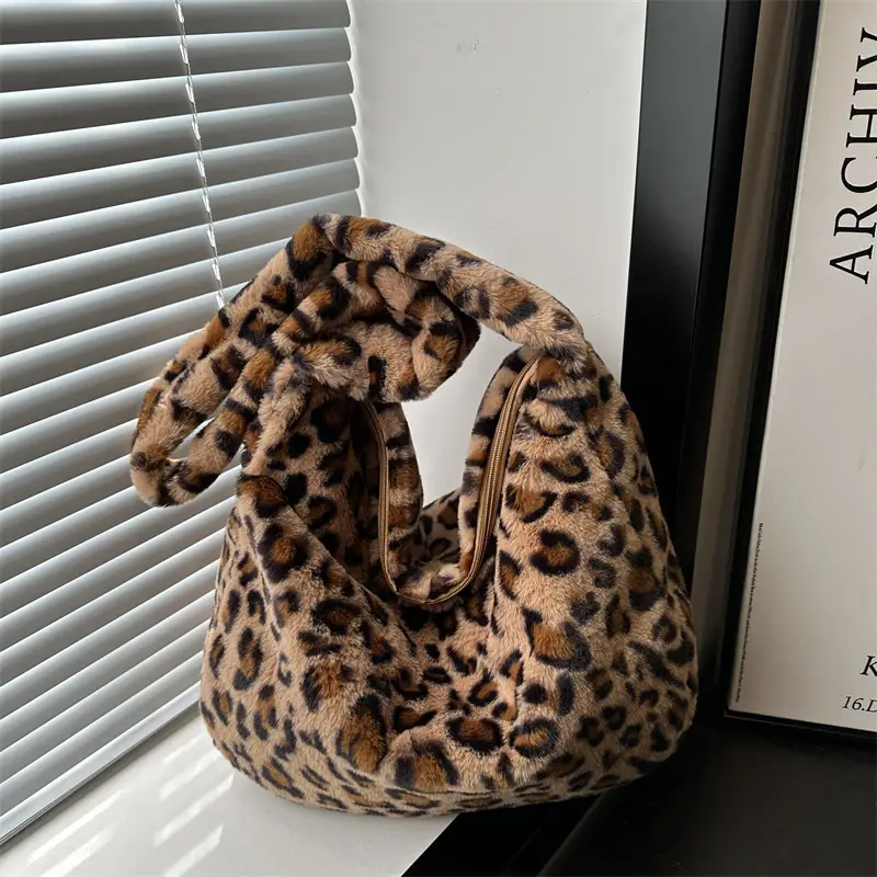 Leopard Print Plush Women's Shoulder Bag Winter Autumn - Image 5