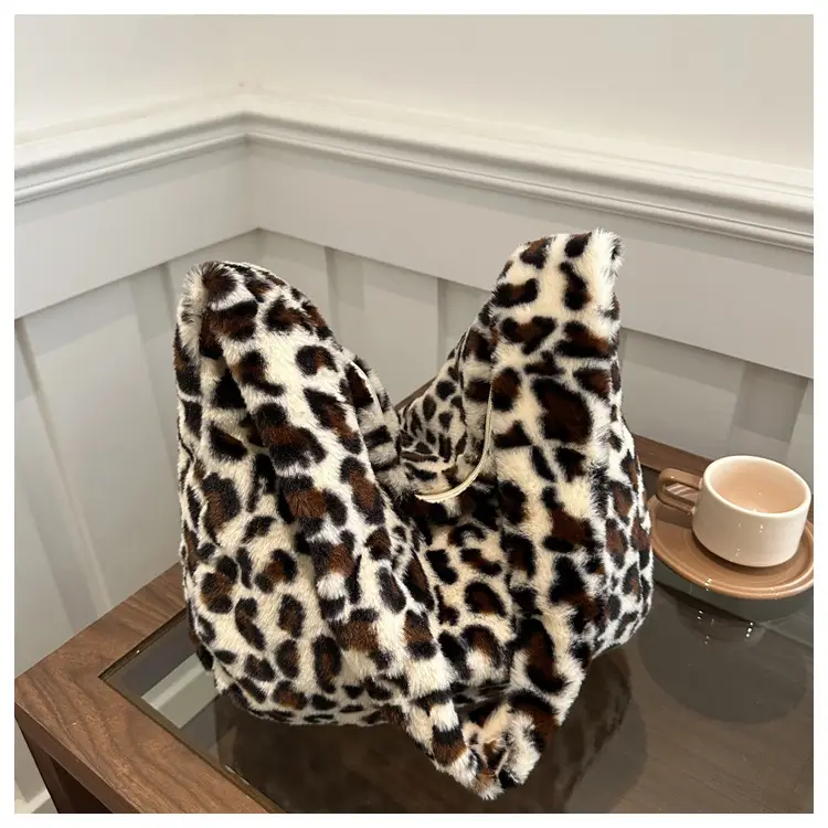 Leopard Print Plush Women's Shoulder Bag Winter Autumn — feature 10