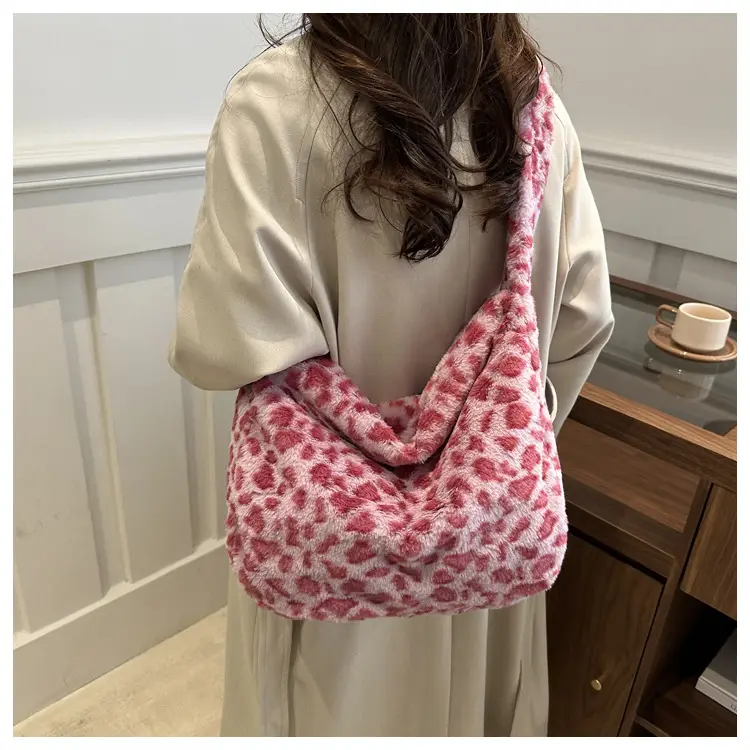 Leopard Print Plush Women's Shoulder Bag Winter Autumn — feature 16