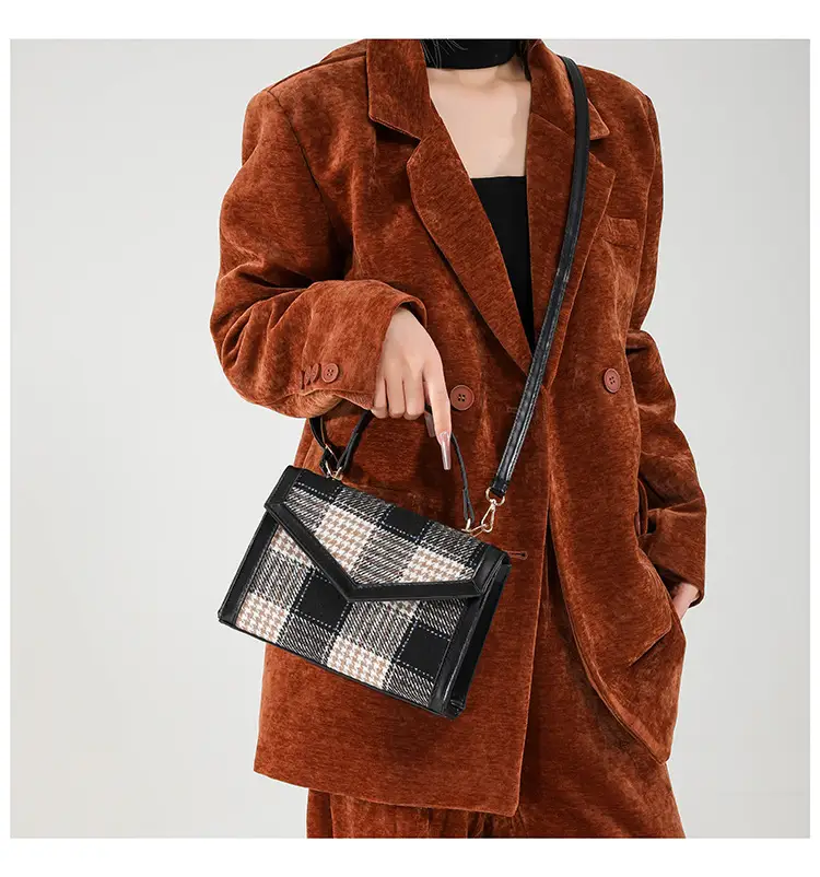 Small Square Plaid Crossbody Bag for Women 2024 — feature 10