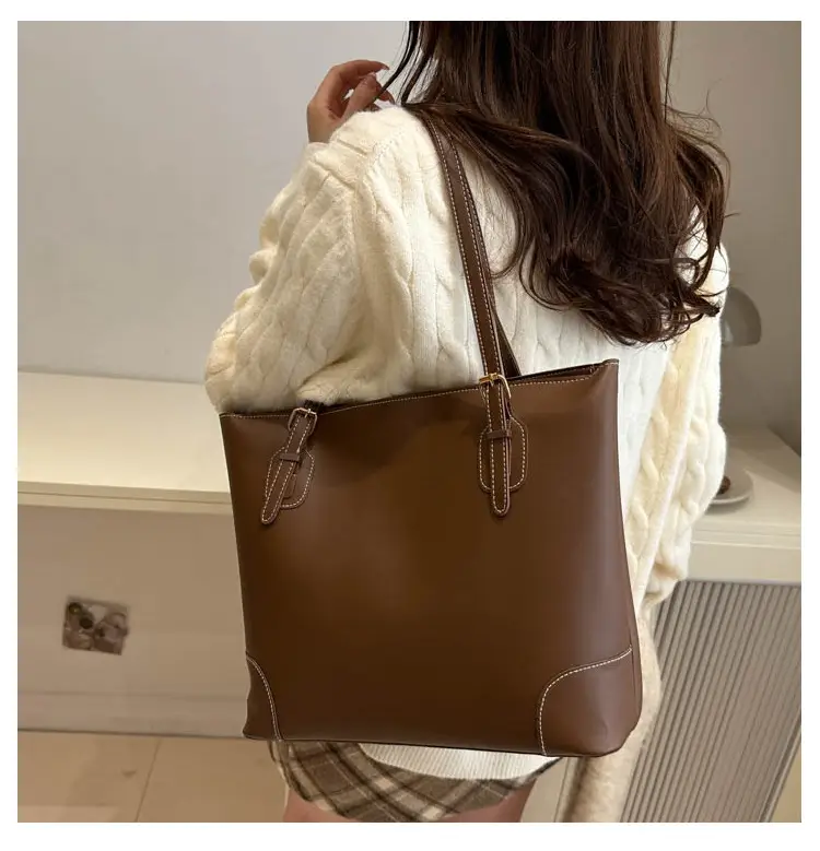 Beige Large Capacity Women's Tote Bag 2024 — feature 12