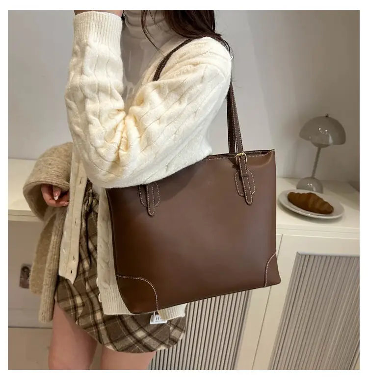 Beige Large Capacity Women's Tote Bag 2024 — feature 13