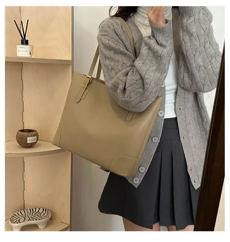 Beige Large Capacity Women's Tote Bag 2024 — feature 20